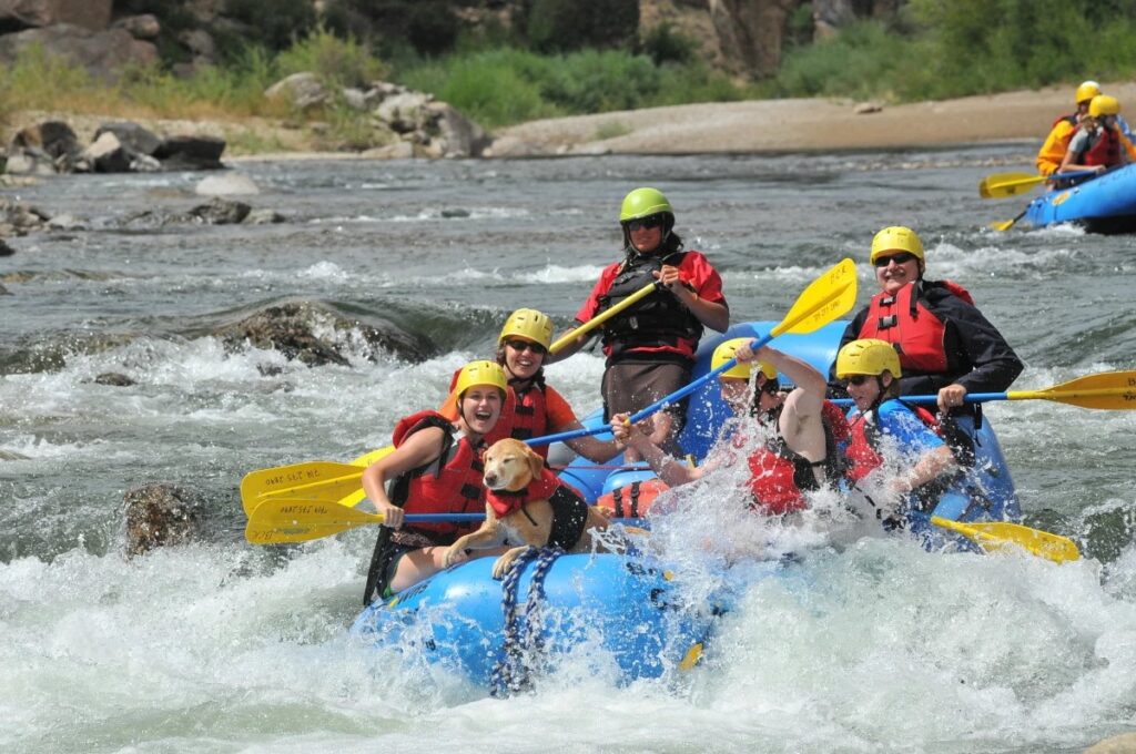 Colorado Rafting jobs, white water rafting on the Arkansas river, Breckenridge, Vail, Aspen, Denver rafting