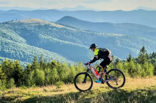 Mountain biking trails near the Arkansas River in Colorado with scenic alpine views